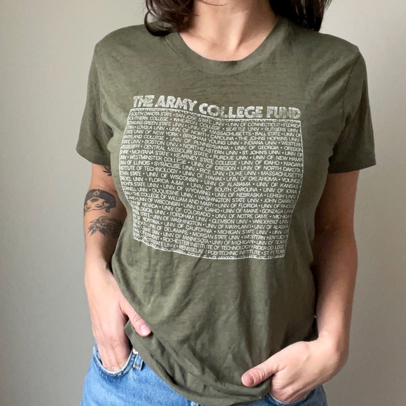 Vintage Army College Fund Paper Thin T-Shirt - Picture 1 of 4